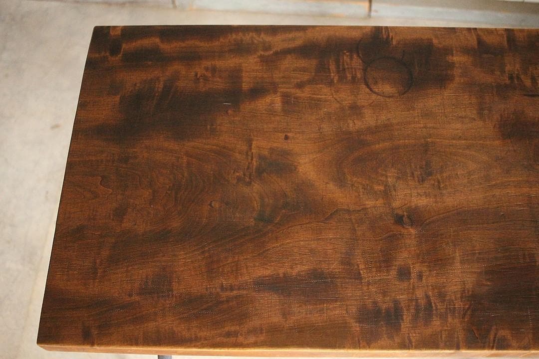 古い鉄脚と古材のテーブル　棚付き　机　作業台　古家具　古道具