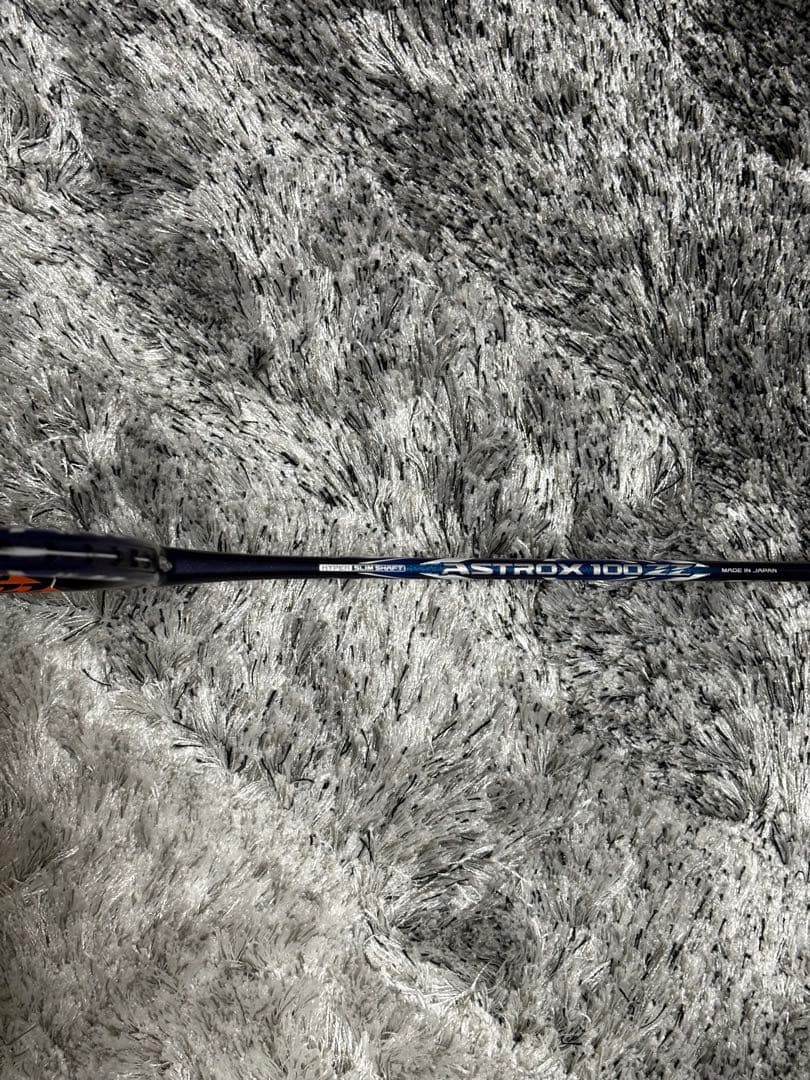 ヨネックス アストロクス100zz 廃盤品　ダークネイビー　3UG5