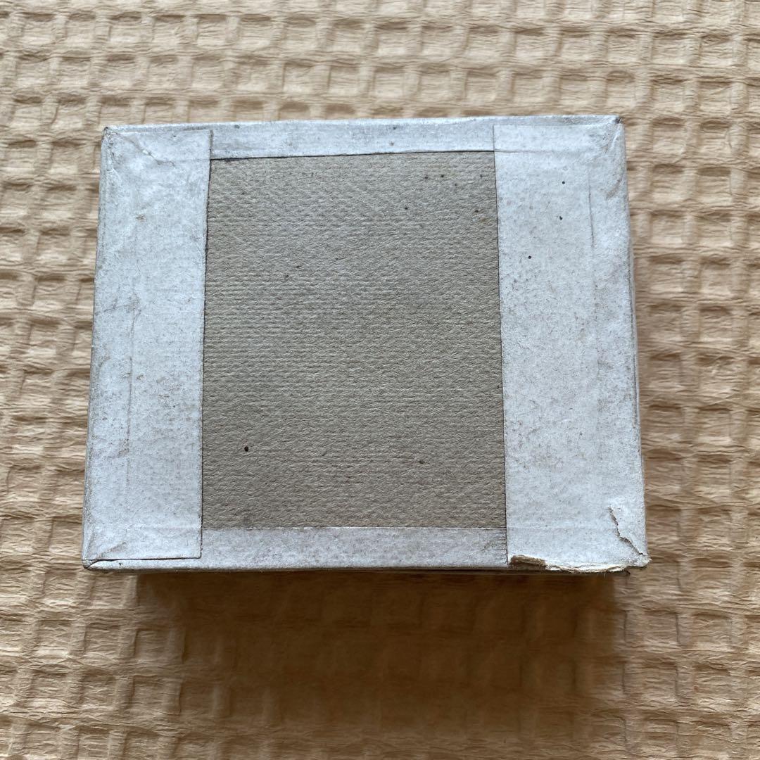 イニシャル刺繍モノグラム　フランスアンティーク　蚤の市　メルスリー　ハンドメイド