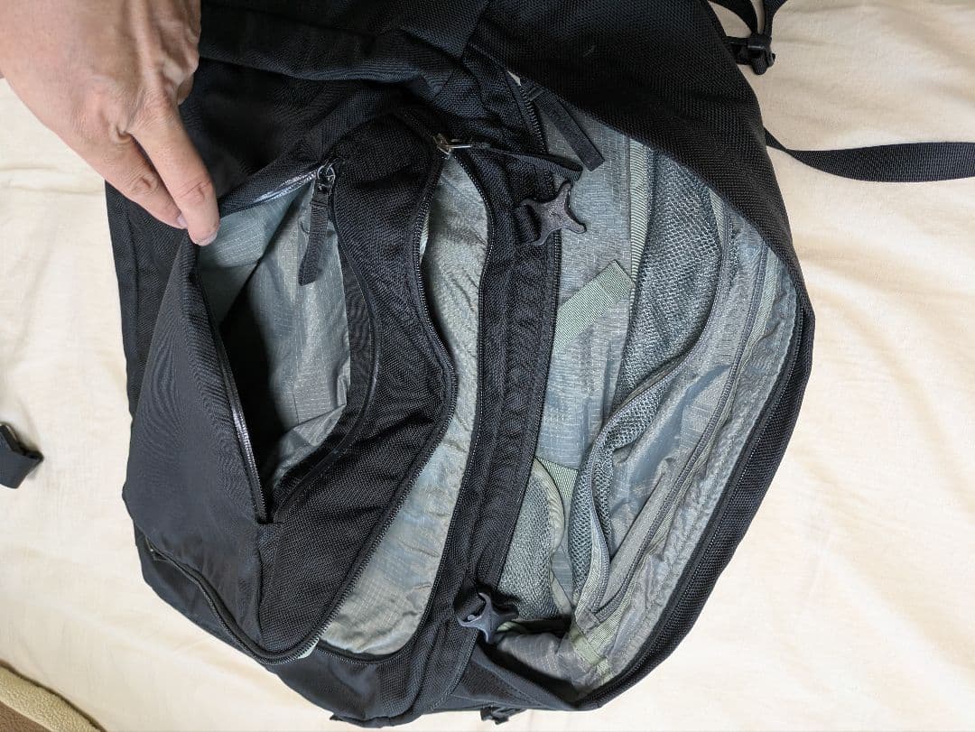 モンベル トライバック45 リュック ３way バックパック 中古