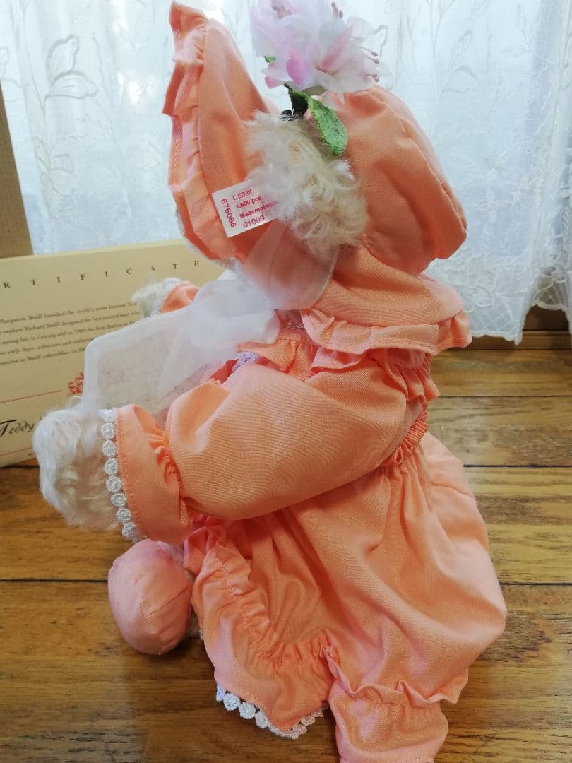 シュタイフ　マドモアゼル　アキコ　テディベア