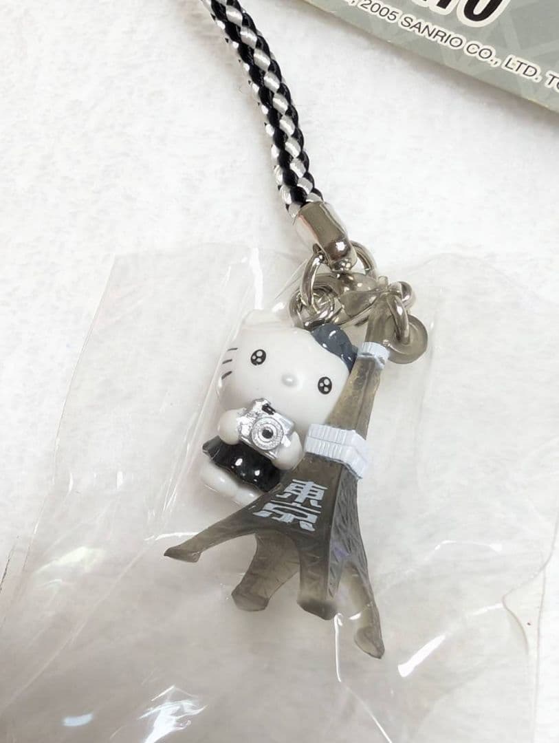 ご当地キティ　根付け　東京限定　東京タワー モノクロ 激レア