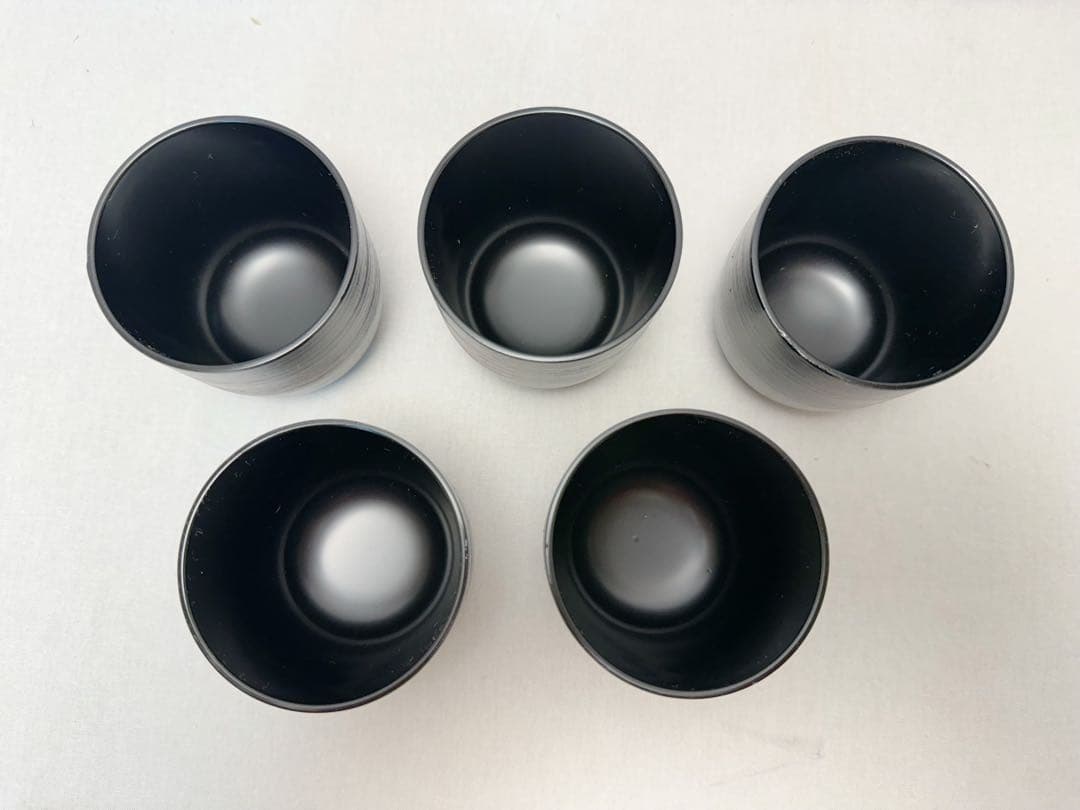未使用 懐石道具 黒塗 葎型松葉蒔絵 箸洗 5客揃 刷毛目 小吸物椀 和食器元箱