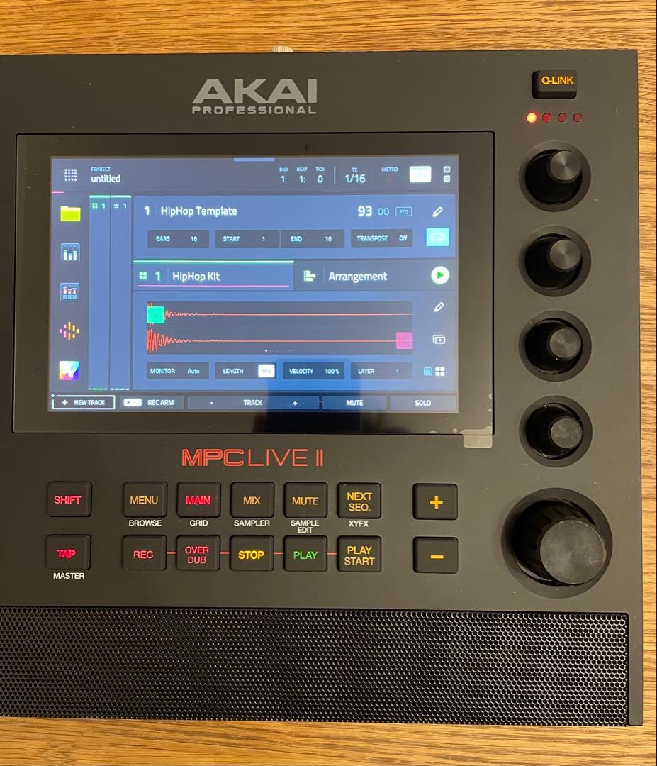 DJ機材 AKAI MPC LIVE 2