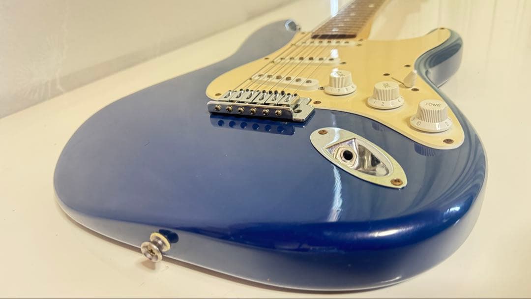Squier by Fender ストラトキャスター エレキギター