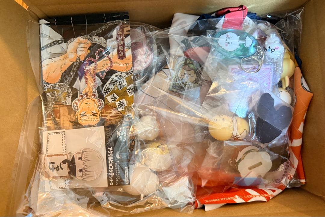 アニメグッズ ノンジャンル 雑貨　鬼滅の刃大量　まとめ売り