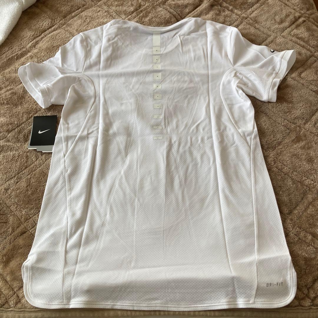 Nike Dri-FIT ナダルモデル　ゲームシャツ　ホワイト