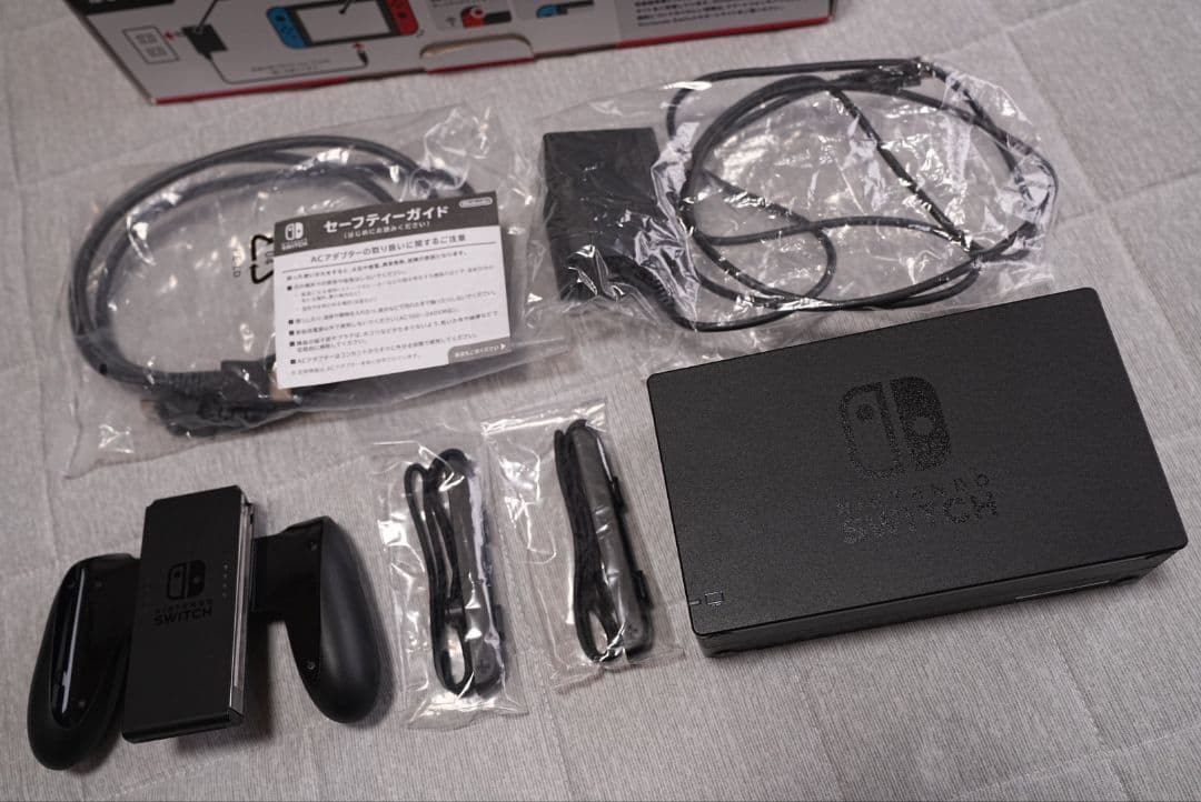 【美品】Nintendo Switch 青/赤 本体 HAD-S-KABAA