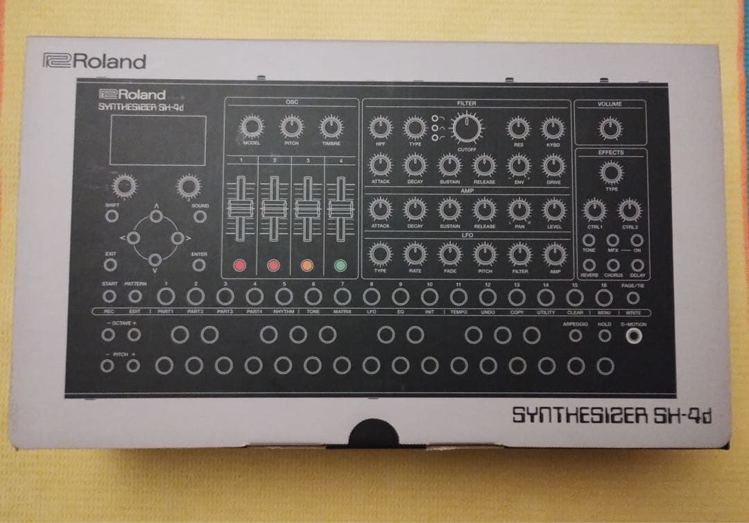 Roland SH-4d デジタルシンセサイザー　音源モジュール