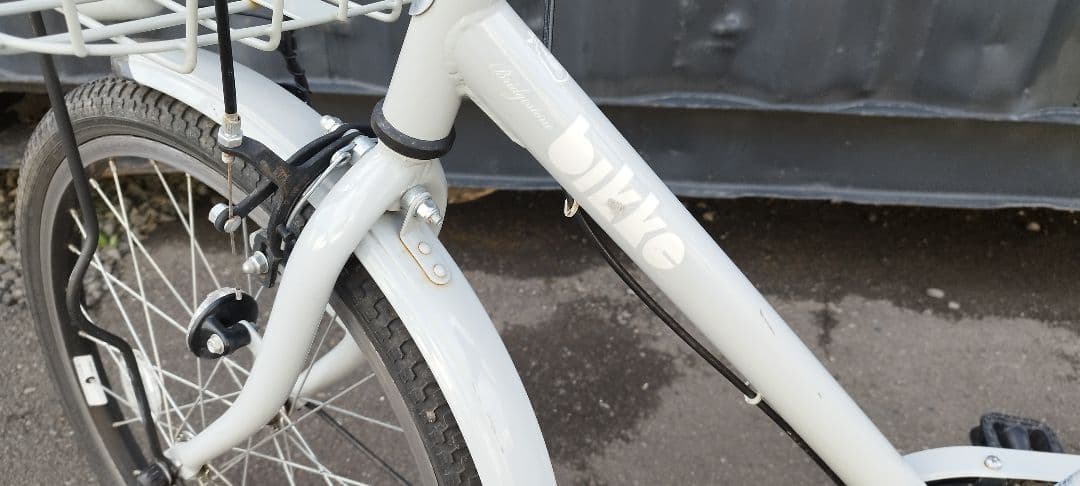 再値下げ！！bikke j（ビッケj) 22インチ　ジュニア用自転車 引渡し限定