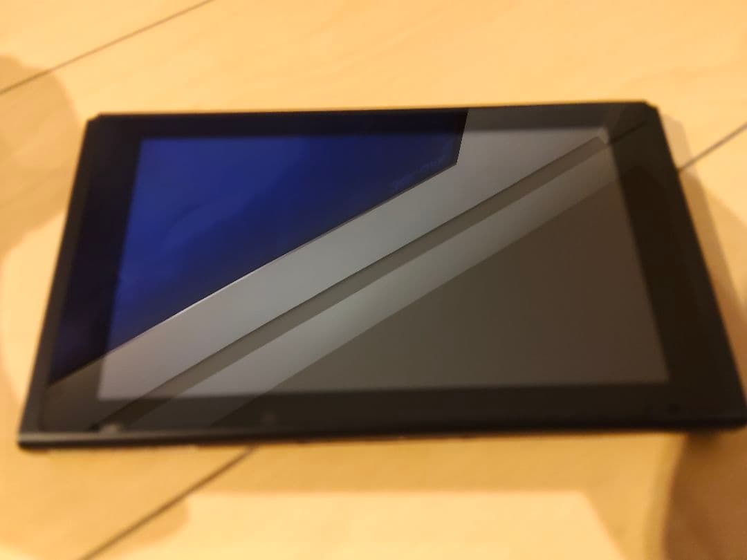 スイッチ新型HAC-001本体 箱付 付属品揃い ＋ 収納ケースとガラスフィルム