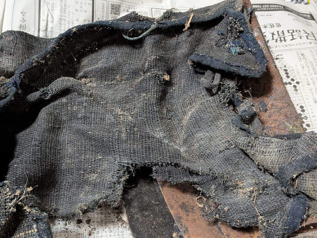 時代本歌武具合戦残骸シリーズ鉄地片袖籠手脛当凄まじい迫力当時物コレクション