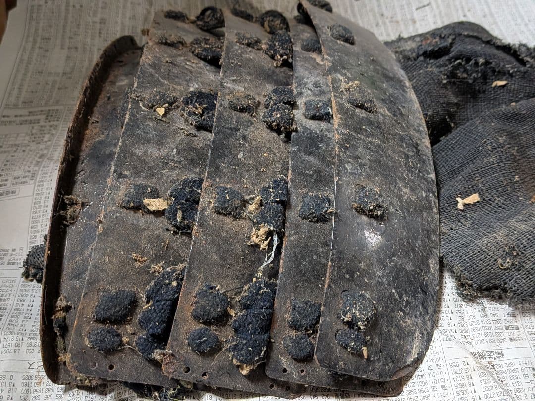 時代本歌武具合戦残骸シリーズ鉄地片袖籠手脛当凄まじい迫力当時物コレクション