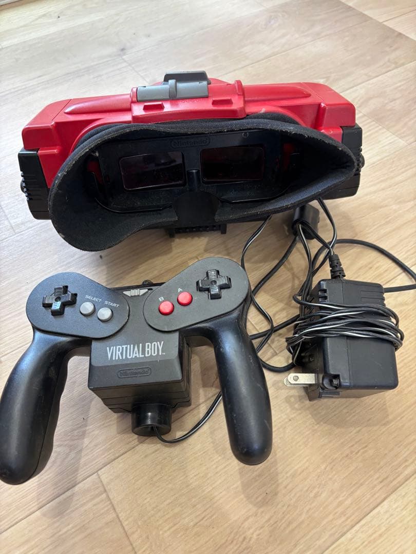 VIRTUAL BOY バーチャルリアリティヘッドセット