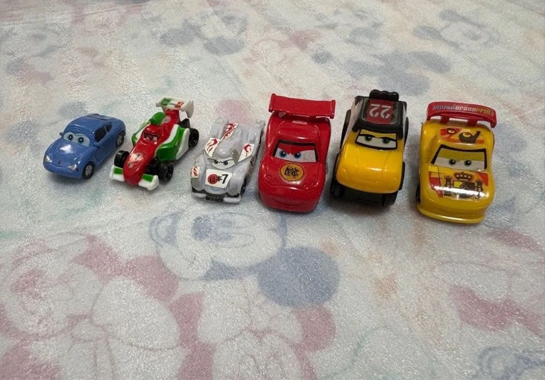 カーズ ミニカー 42台セット