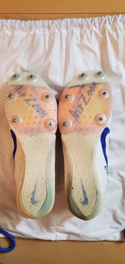 Nike スパイクシューズ ホワイト/ブルー/オレンジ