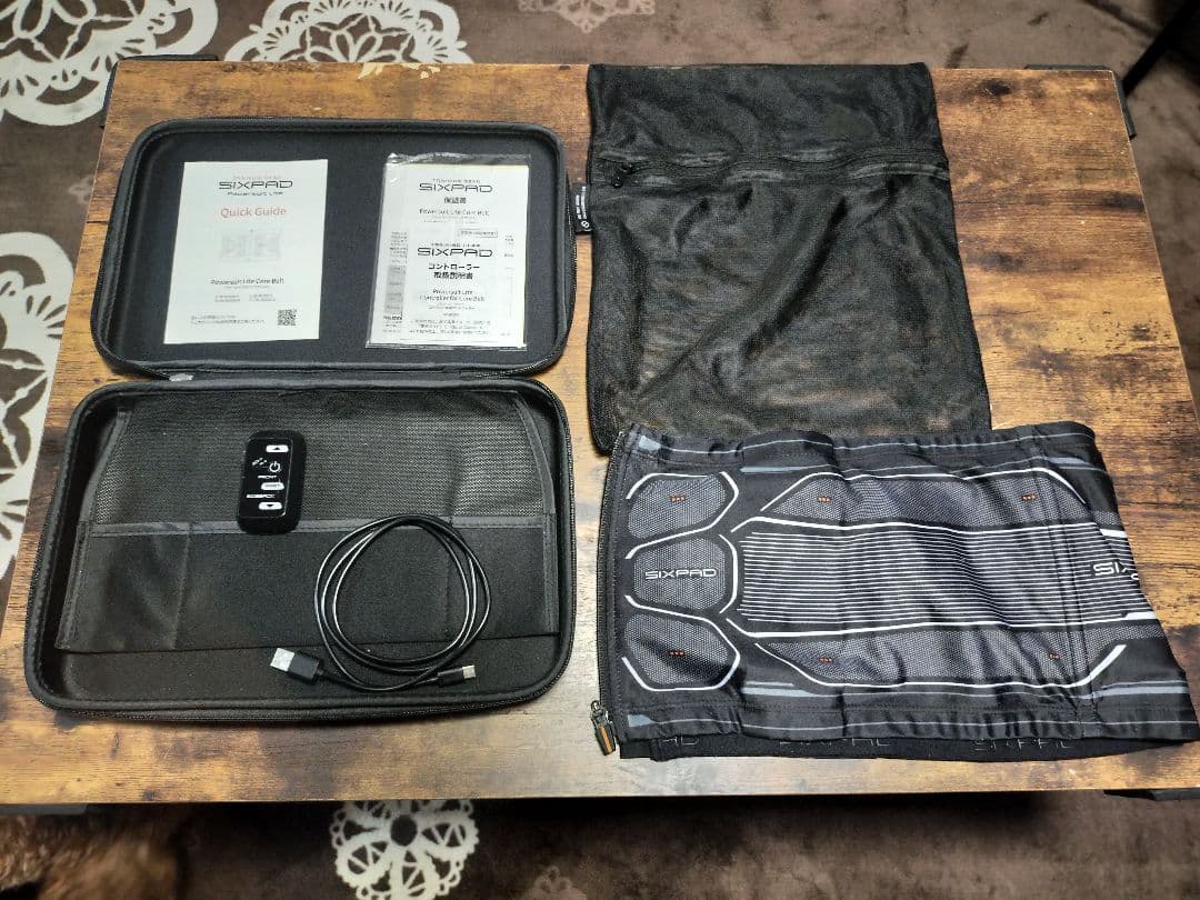 SIXPAD EMSトレーニングウェア ジッパー付き　size　M