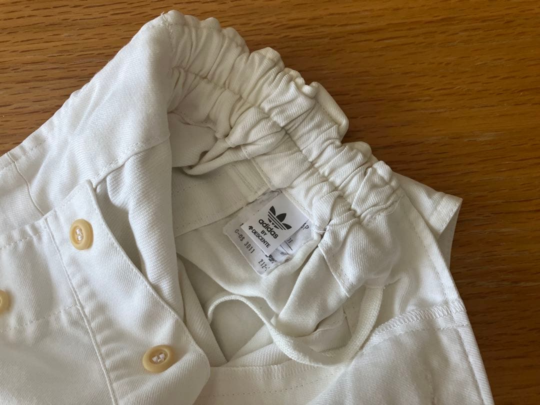 【貴重】アディダス／イングランド型ラグビーパンツ（白・中古）Mサイズ
