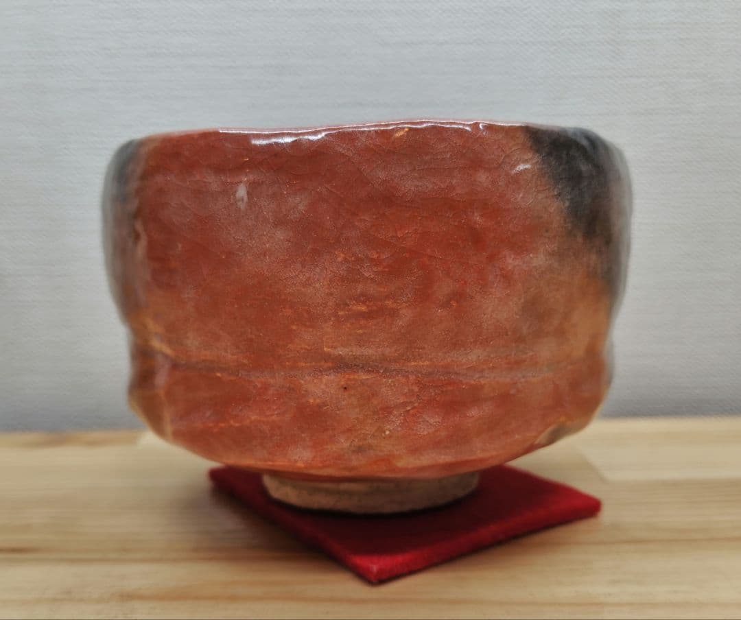 送料込【逢絢亭】茶道具 茶碗 楽焼 赤楽 ２代小川長楽 共箱入り