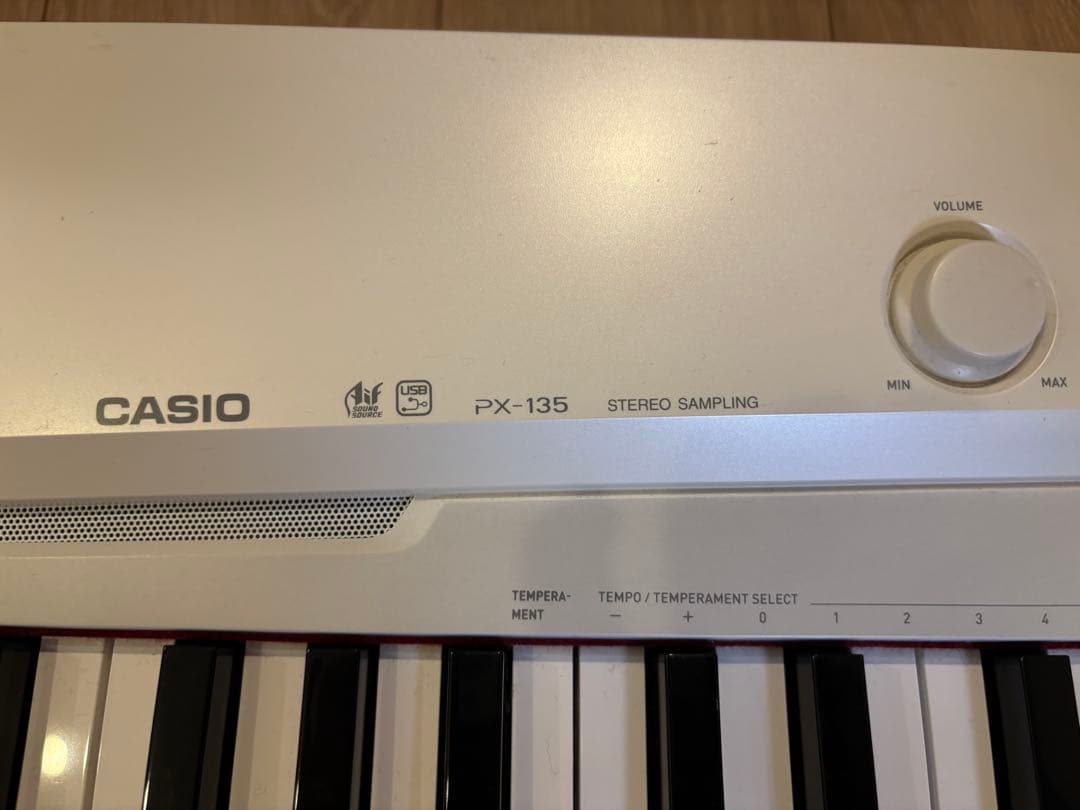CASIO PX-135WE ホワイト電子ピアノ 美品　引取り限定