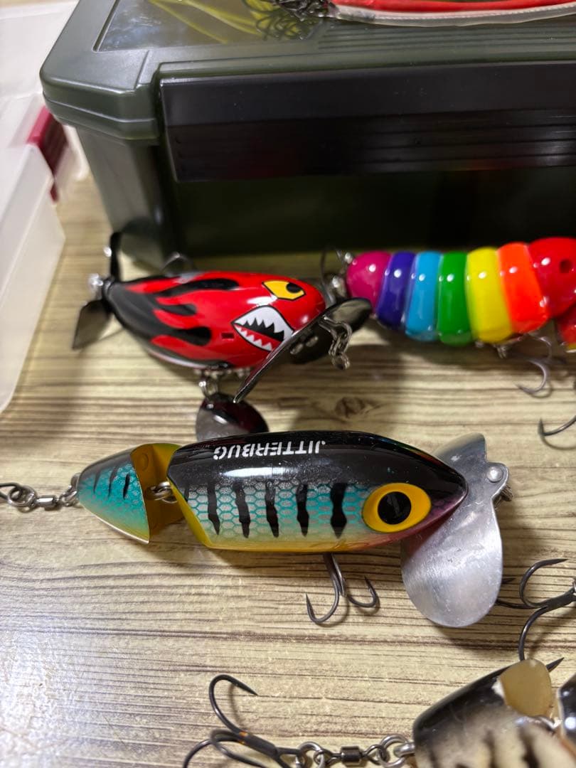 ジッターバグ3個キャタピークリッカー3個でんぐりガエル1個