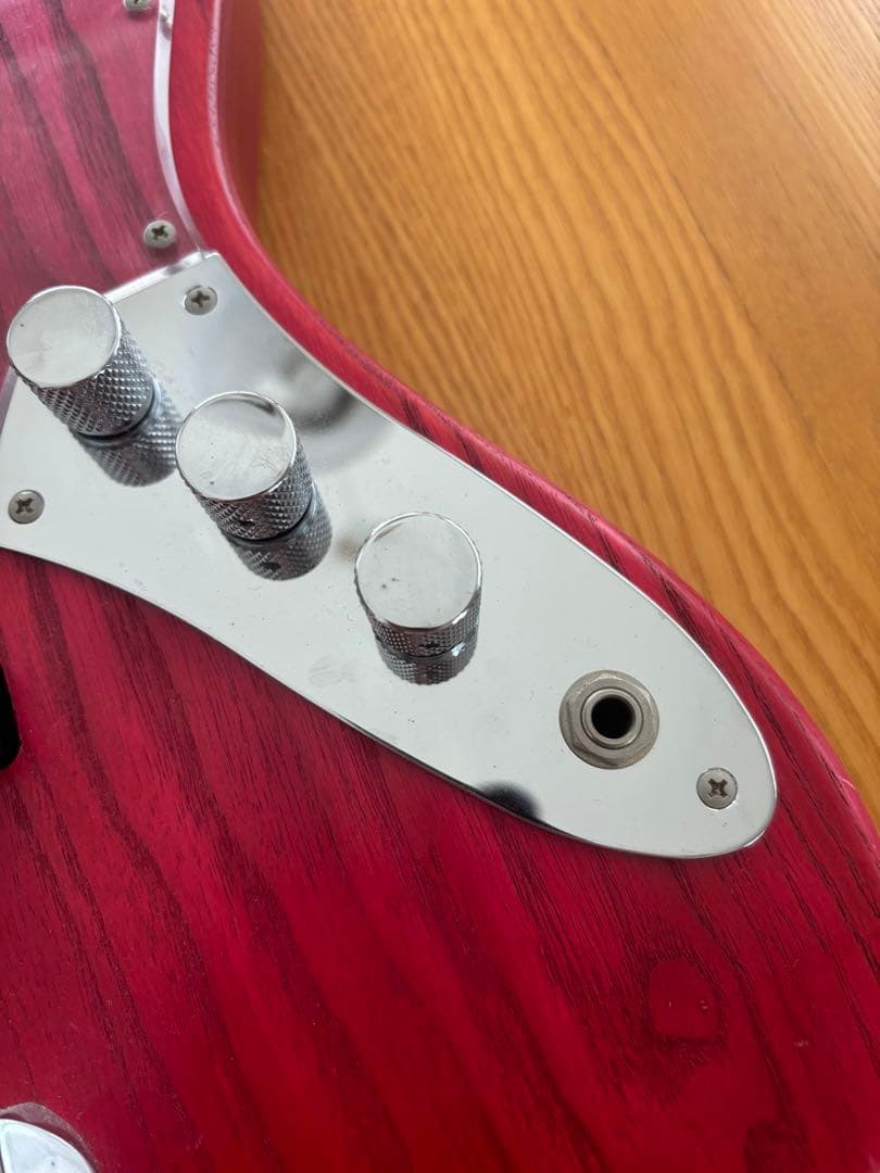 バッカス　ハンドメイドシリーズ　4弦ジャズベース bacchus