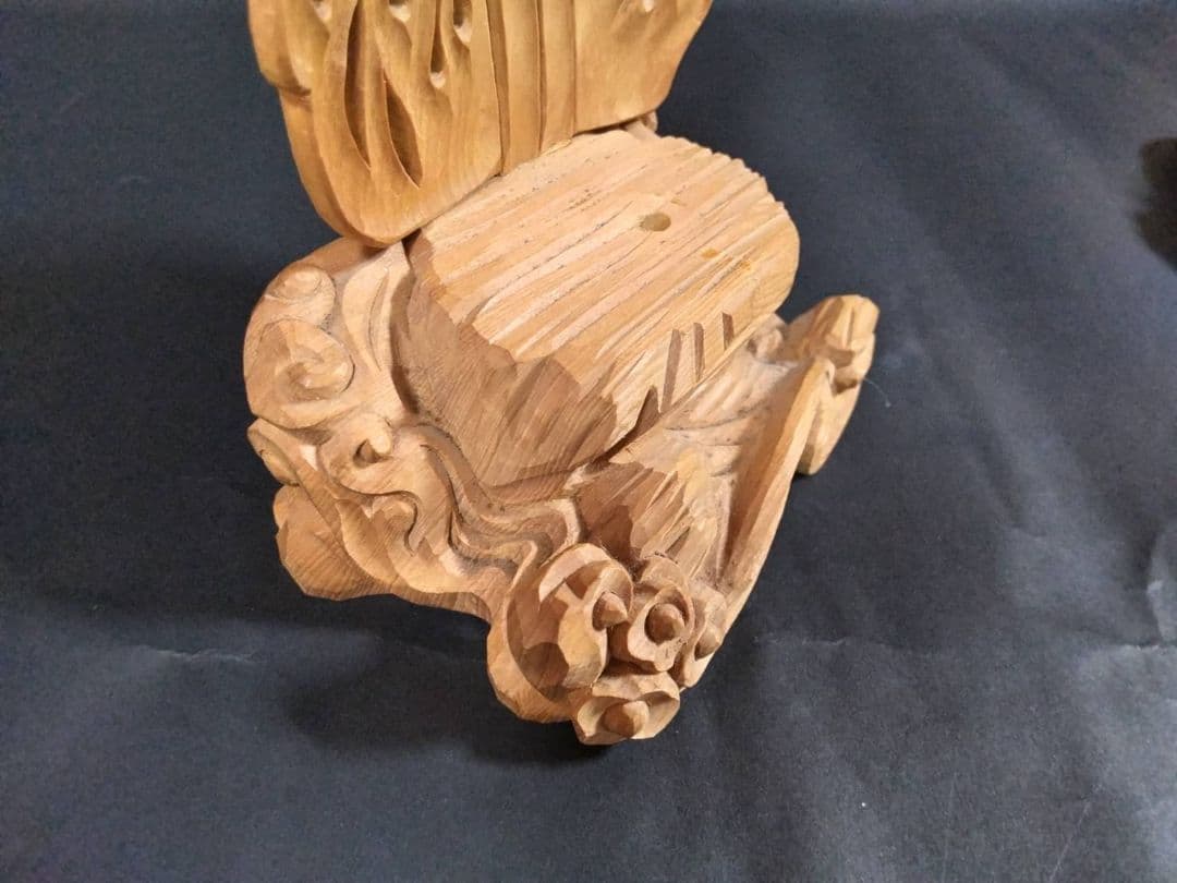 龍神、手彫り　剣龍　倶利伽羅不動尊像