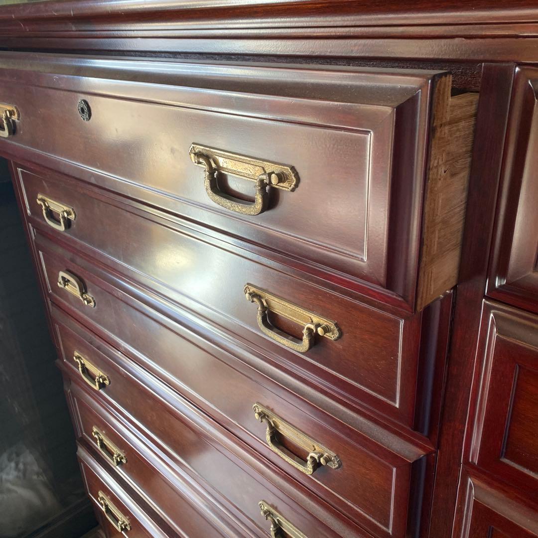 アンティーク　ダークブラウン木製タンス