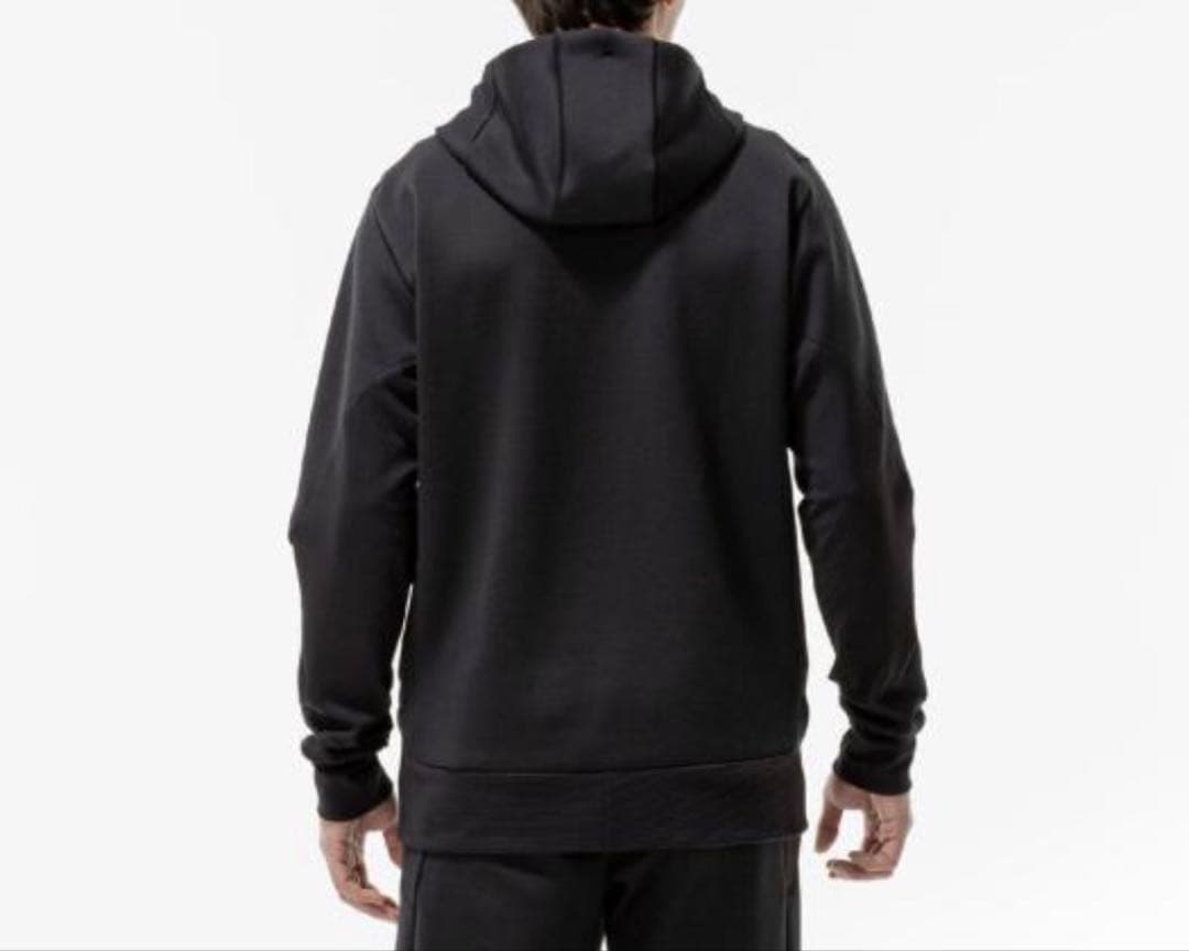 【新品未使用】ミズノ　ピーチタッチスウェットフーディ　Mサイズ　ブラック