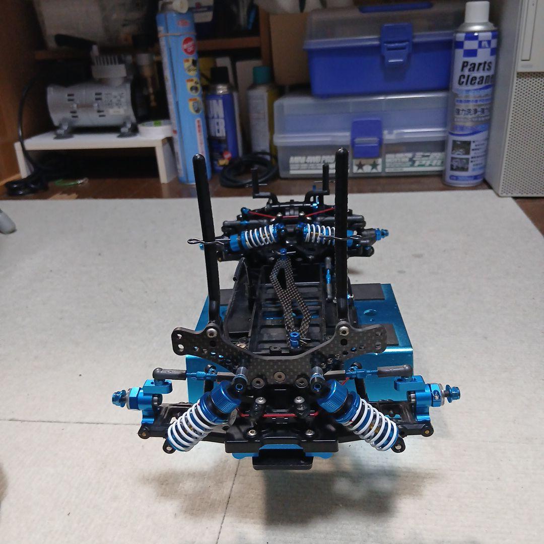 タミヤFF03PROシャーシ(オプション多数) 写真の物が全て(台は含みません)