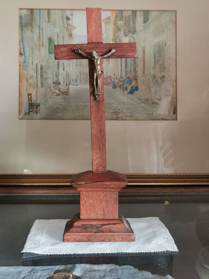 アンティークフランス/ベルギー ブロンズのキリストと十字架 杢目木製祭壇スタンド