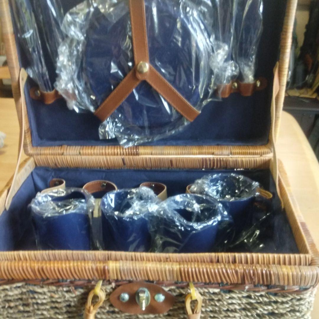 ピクニック　バスケットセット新品未使用