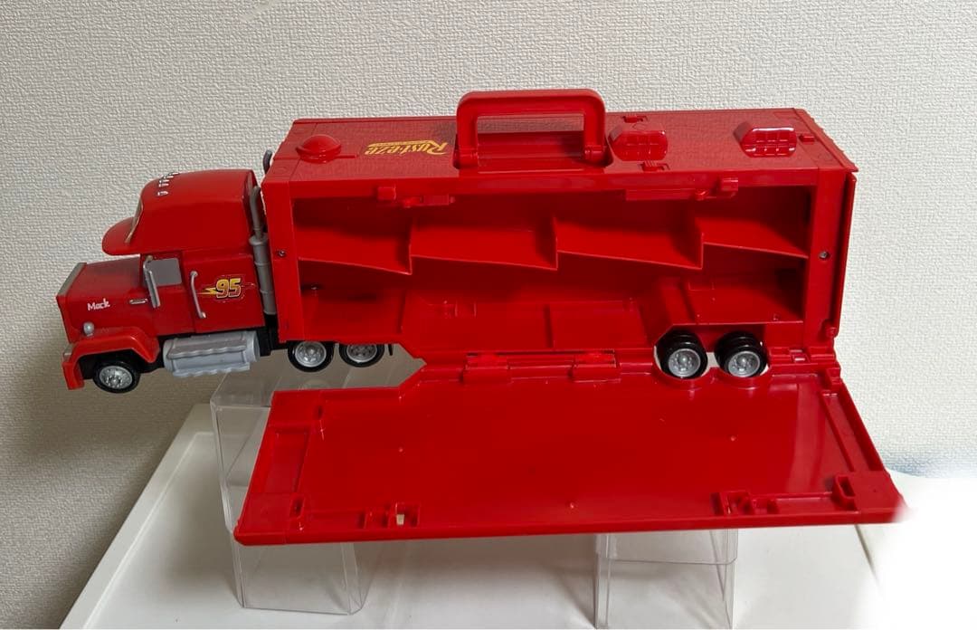 カーズ、マテル、キングトレーラー、マックトレーラー、ミニカー収納