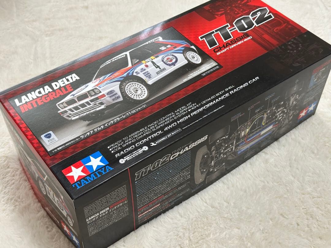 タミヤ　ランチアデルタインテグラーレ（TT-02シャーシ）