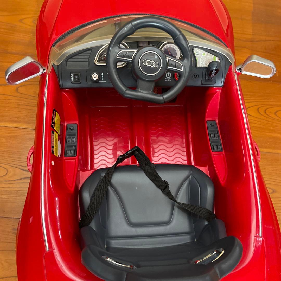 電動乗用カー アウディ 乗り物 キッズカー 乗用玩具