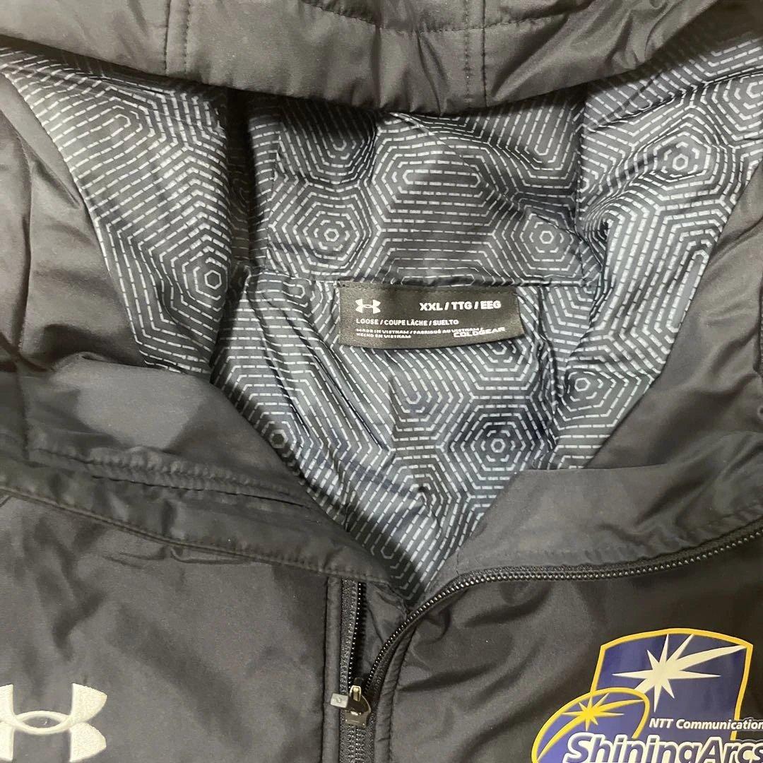 Under Armour ShiningAces XL アウター