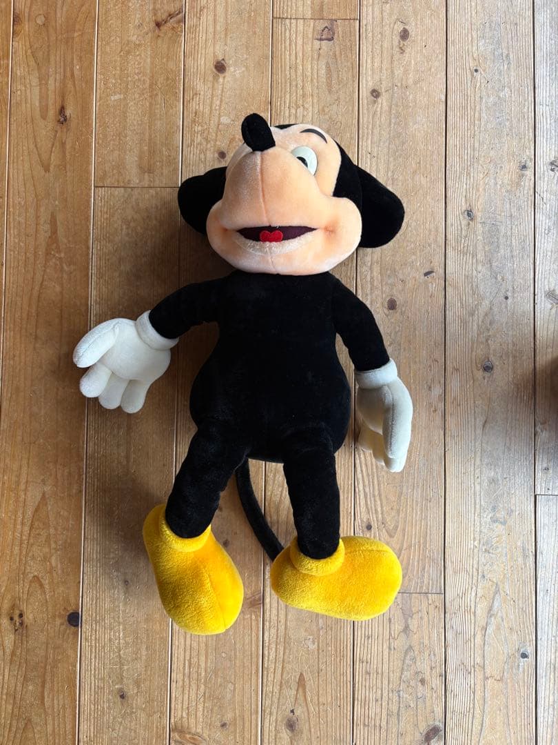 tokyo disney land 公式　ミッキーマウス　ぬいぐるみ　日本製