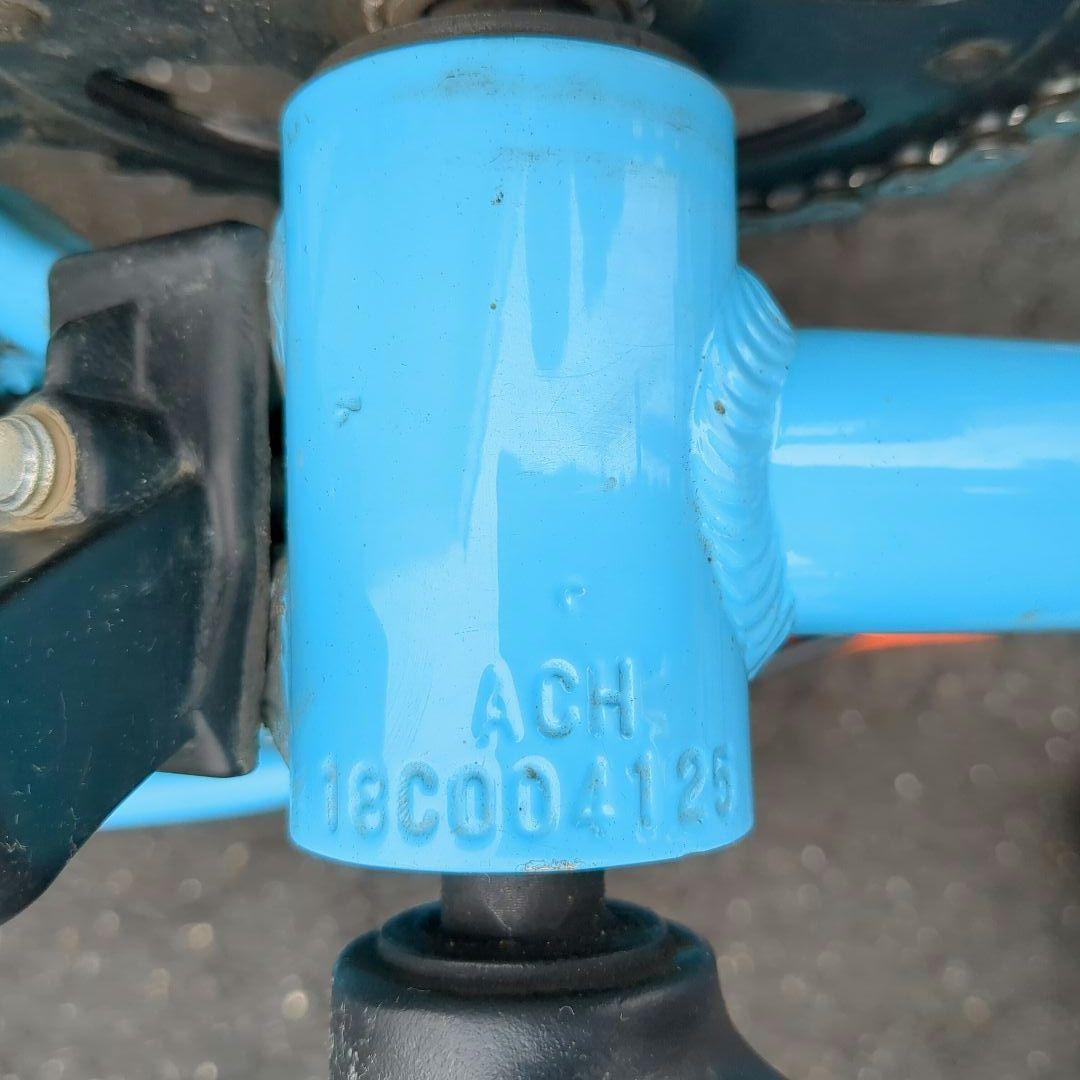 ヨツバサイクル　18インチ　送料込み　ラムネブルー