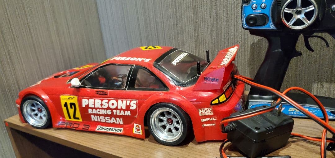 ラジコンセット　すぐに遊べます