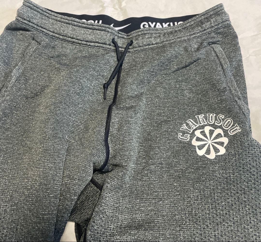 ギャクソウスエット　サイズM