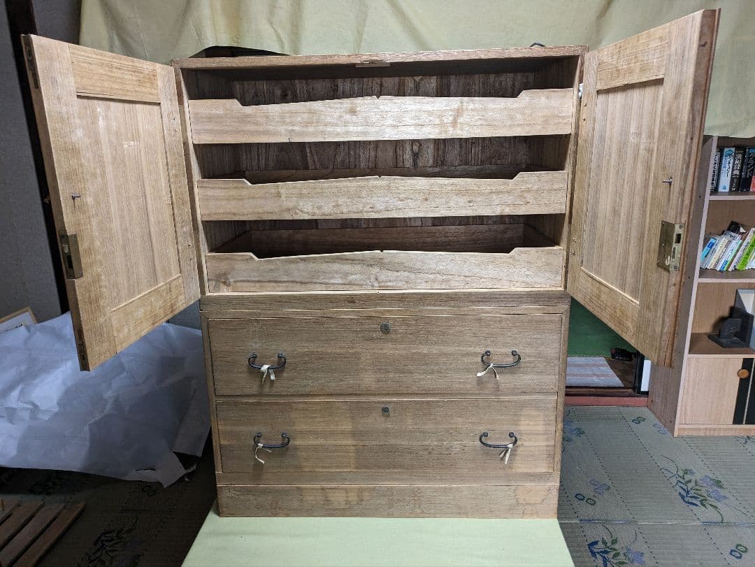 ☆再出品　Mari〜！ ☆桐箪笥 ！　レトロ アンティーク 古民家家具