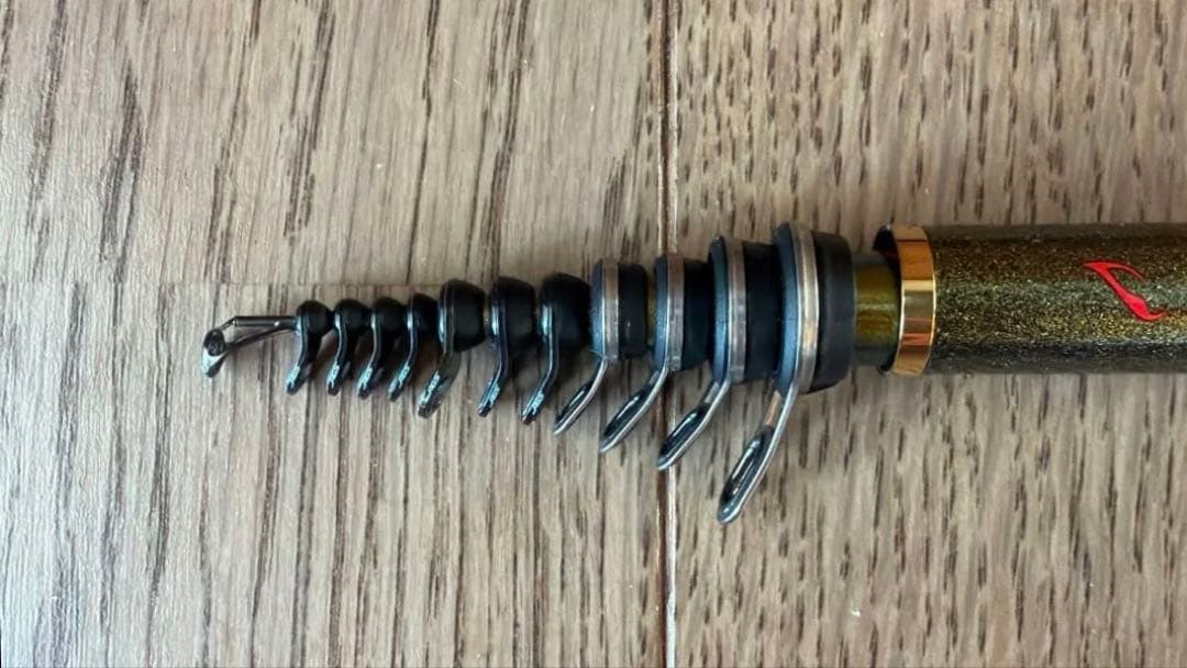 【超美品】ダイワ銀狼王牙AGS 1-53•R