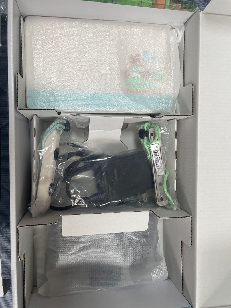 Nintendo Switch 集まれどうぶつの森セット　本体