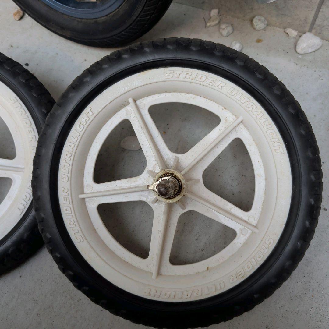 ストライダー プロ　軽量 シルバー　カスタム　タイヤ　予備タイヤ付き