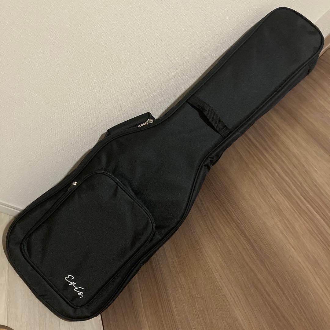 Eris. Nestia ストラトタイプ SSHピックアップ ケース付き