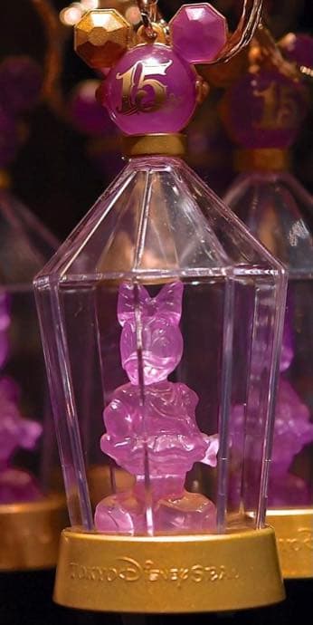 ディズニーシー15周年　光る　キーホルダー　レア