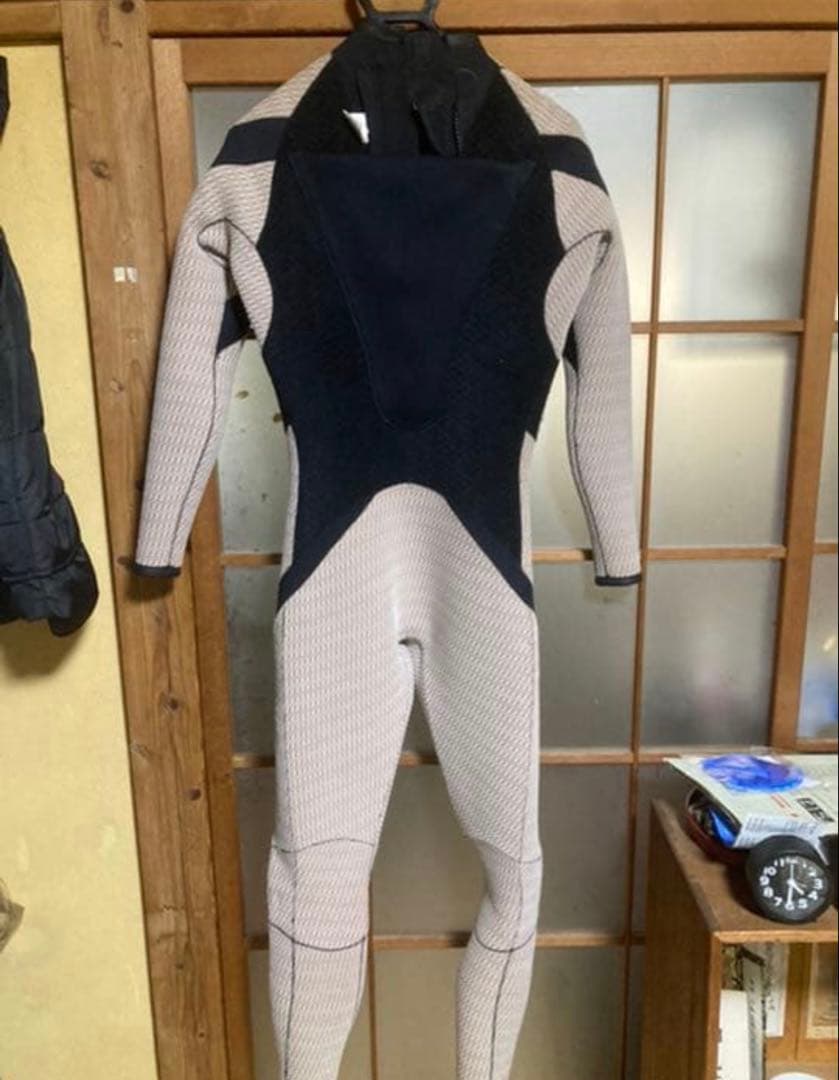 ZERO ONE セミドライスーツ 5mm