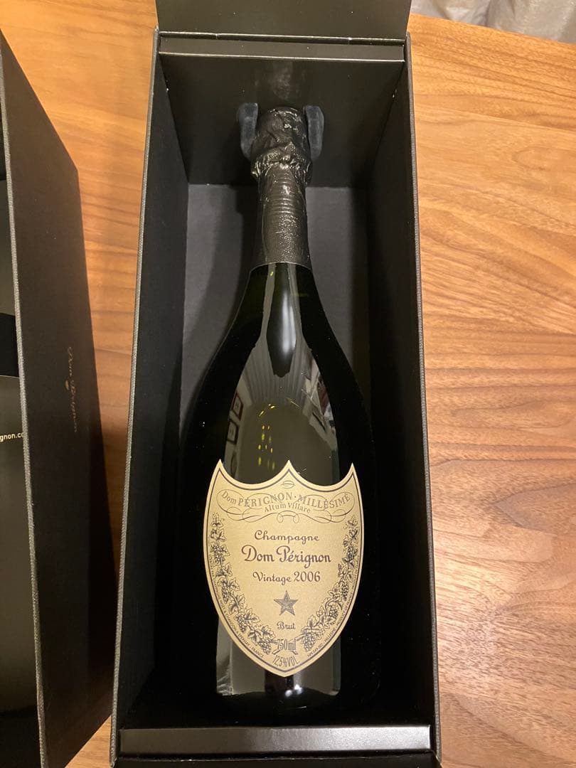 【新品】ドンペリニヨンヴィンテージ 2006年 750ml 箱•冊子付き