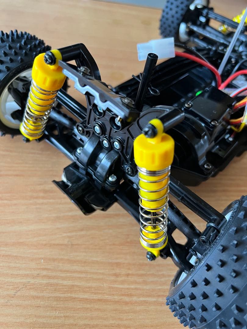 タミヤ　ネオスコーチャー4WD RCメカ付き