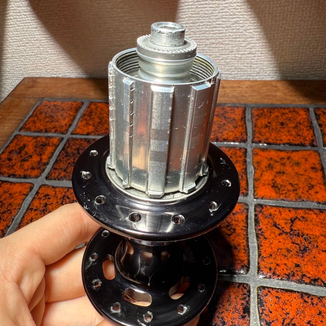 クリスキング　CHRIS KING R45リアハブ　24h ブラック